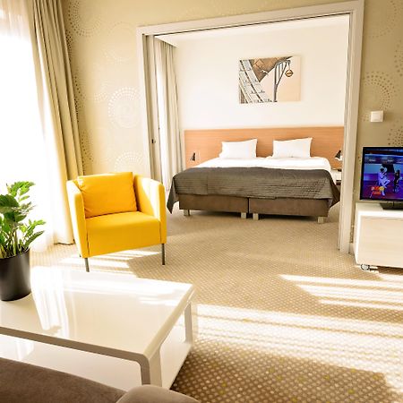 Invite Aparthotel Wroclaw Room photo