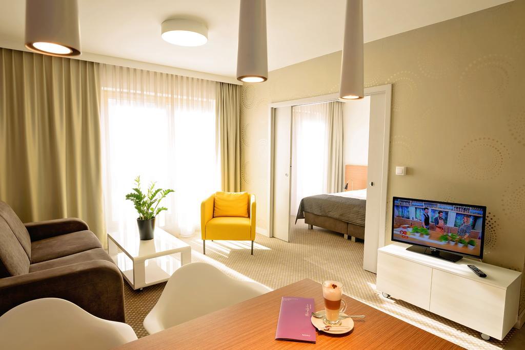 Invite Aparthotel Wroclaw Room photo